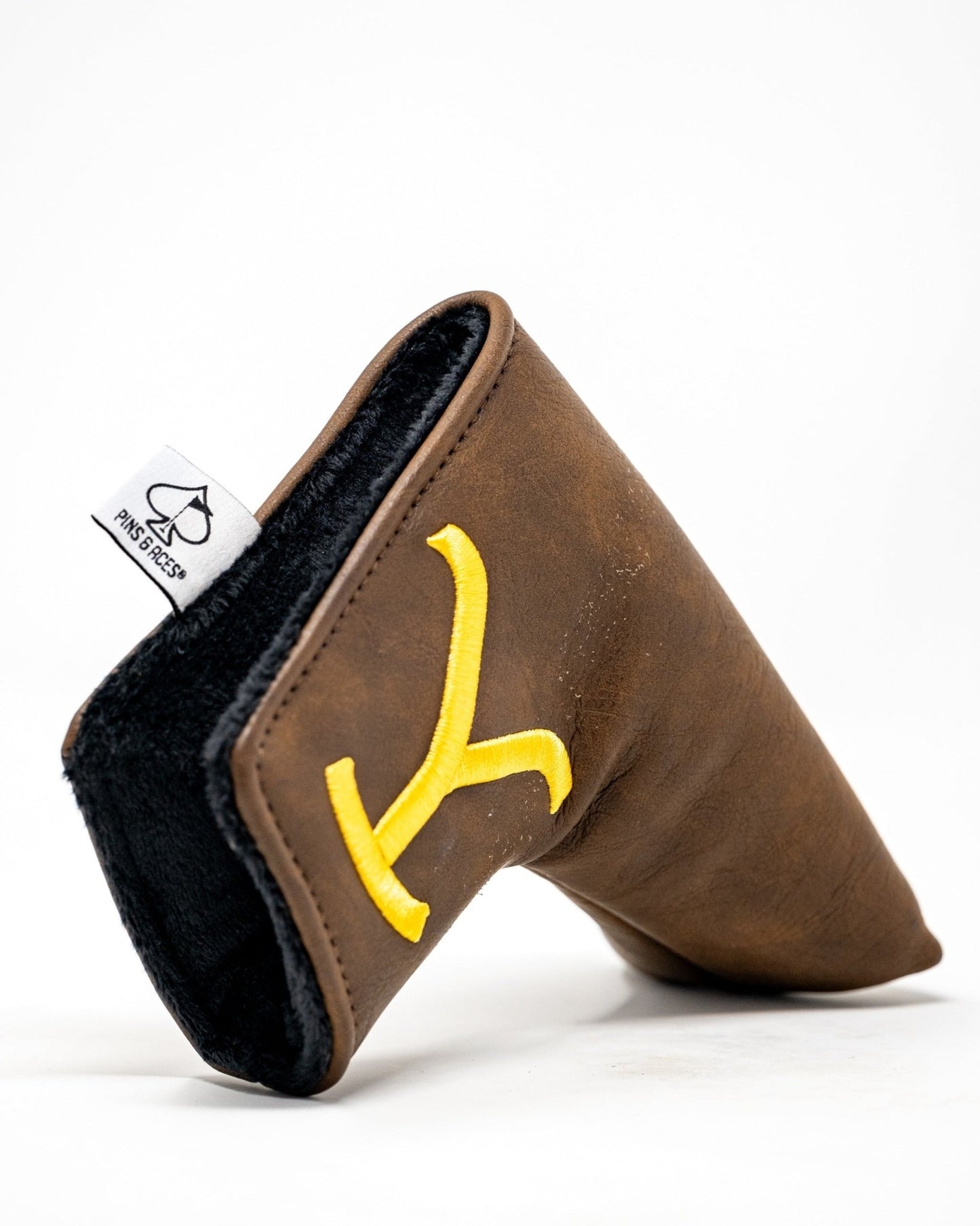 Yellowstone Putter Cover - Blade - Pins and Aces