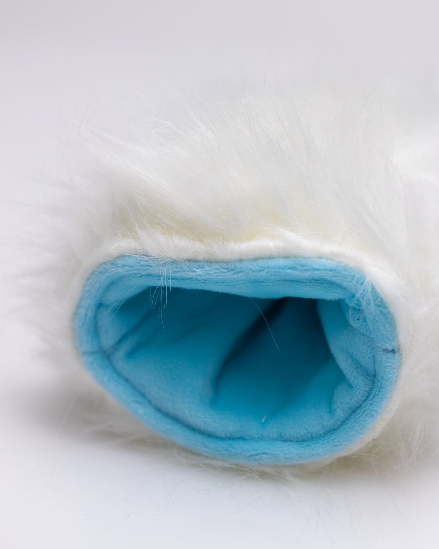 Yeti - Hybrid Cover - Pins and Aces